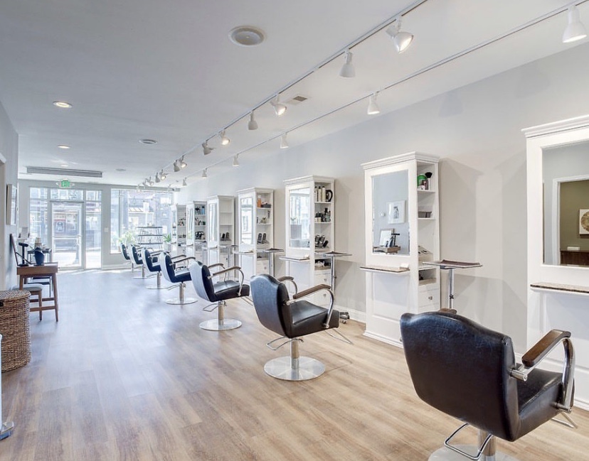 ashandoaksalon1