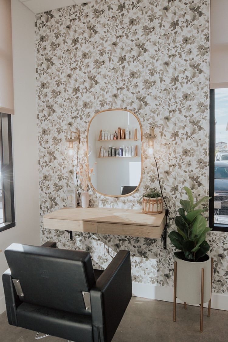 liftedsalon2